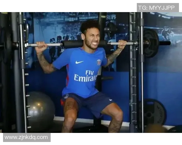 足球巨星挑战机器人战力赛 谁能问鼎未来足球之巅