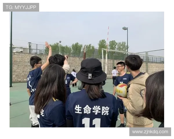 成都排球队实力揭秘:排球巨献背后的故事与成就分析 成都排球队实力揭秘:排球巨献背后的故事与成就分析